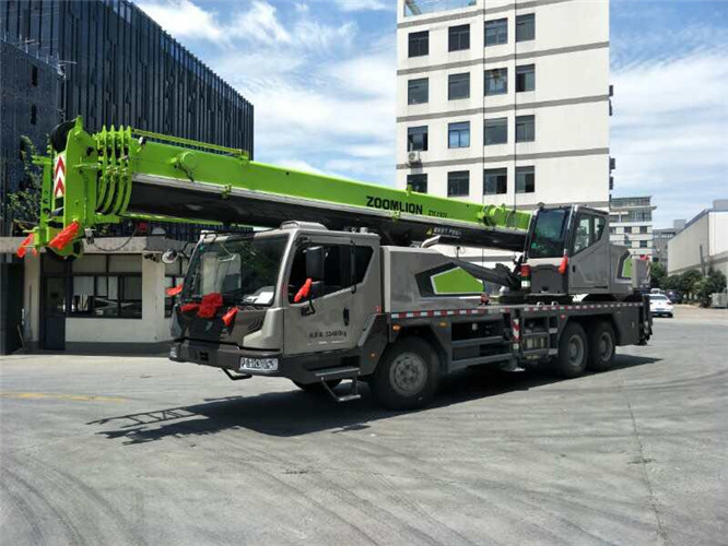 仙桃市随车吊师傅告诉你租赁随车吊车如何区分吨位